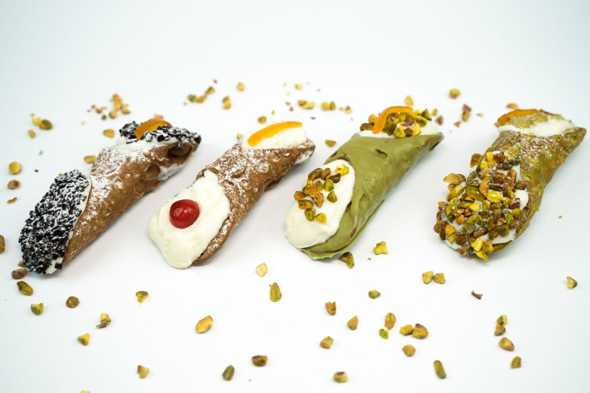 Kit 10 cannoli siciliani-prodotto con spedizione gratuita